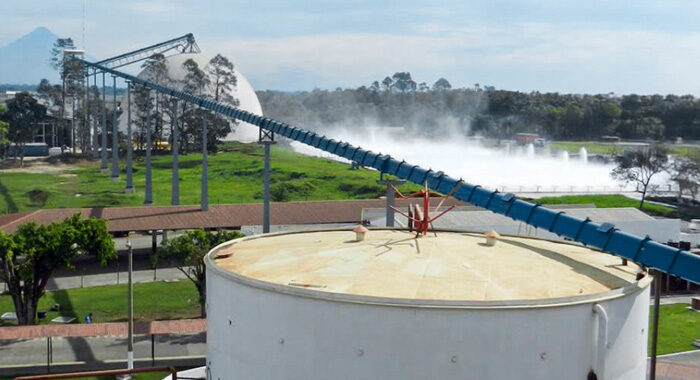 Air-supported belt conveyor